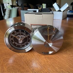 Harley-Davidson Genuine V-Twin Piston Desk Clock New In Box 99201-03V - Rare